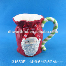 Taza de cerámica personalizada de la Navidad con la forma de Papá Noel